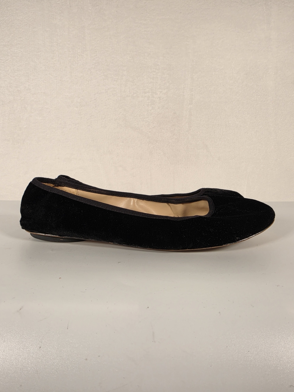 Karl Lagerfeld Black Velvet Ballet Flats In Black, Size 9